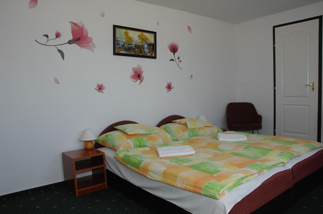 Belko Panzio Bed and Breakfast Belapatfalva Buitenkant foto